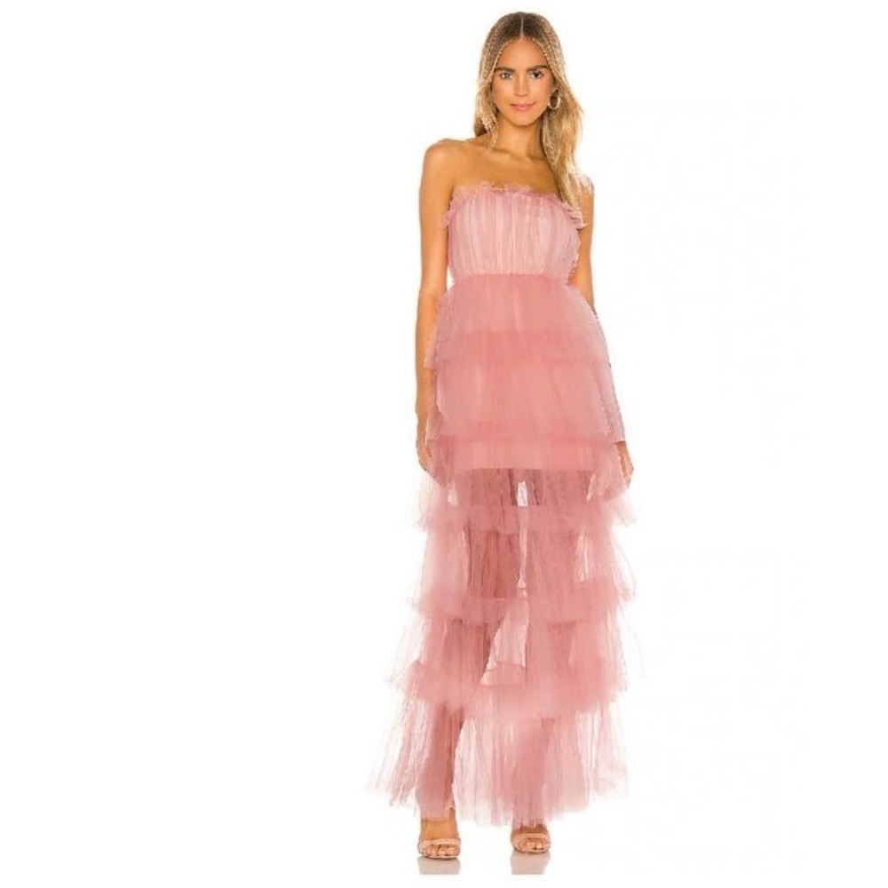 Lovers + Friends Bobbit Gown in Blush Pink
Size small
Worn once